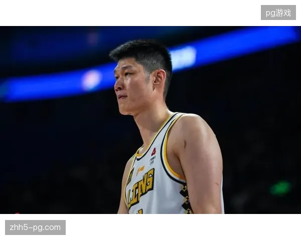 胡金秋与王哲林的内线对决，将直接影响总决赛篮板球与二次进攻